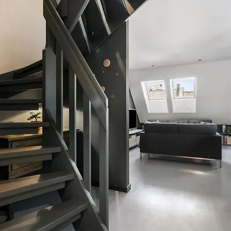 Апартаменты The Jugend Loft